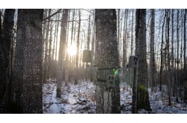 Image of BOG Clandestine 18MP Game Camera, Camo, 1116327
