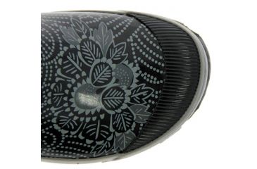 Image of Bogs Womens Harper Batik Boot,Black,Size 6 71711-001-6