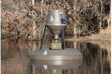 Image of Boss Buck Floating Fish Feeder, 160lb, BB-1.2A.FLT