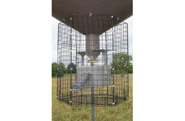 Image of Boss Buck Varmint Cage Deluxe Round, Large BB-1.VC