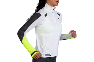 Image of Brooks Run Visible 1/2 Zip - Womens, White/Asphalt/Nightlife, XS, 221564134.020