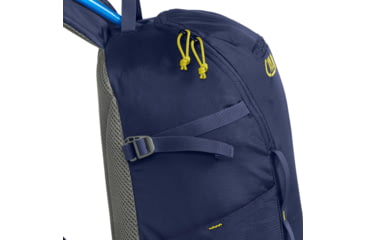 Image of CamelBak Cloud Walker 18 Hydration Pack, Navy, 2.5 Liter, 2531405000