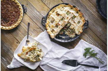 Image of Camp Chef Cast Iron Pie Pan, 10in Diameter, Black, CIPIE10