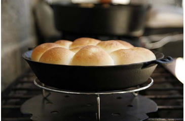 Image of Camp Chef Cast Iron Pie Pan, 10in Diameter, Black, CIPIE10