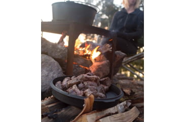 Image of Camp Chef Deluxe Seasoned Cast Iron Dutch Oven, 9.33quart Dutch Oven, Black, DO12