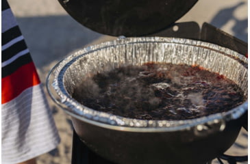 Image of Camp Chef Deluxe Seasoned Cast Iron Dutch Oven, 9.33quart Dutch Oven, Black, DO12