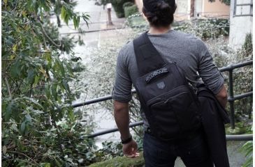 Image of Cannae Optio Sling Pack, Black, Medium CPG-BP-OSB-M-B