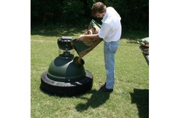 Image of Capsule Capsule 250 Lb Feeder, Green, Holds 250lbs of feed CAP-250