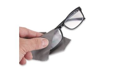 Image of Carson Stuff-It XL Microfiber Lens Cloth, Black/Gray, 8in x 8in Sn-75