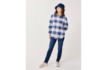 Image of Carve Designs Fairbanks Supersoft Shirt - Womens, Navy Plaid, Medium, TKSS70-909-MD