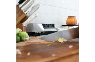 Image of Chef's Choice Angleselect Diamond Hone 1520 Knife Sharpener, 12 x 6.25 x 6, Brushed Metal, 0115207