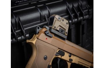 Image of Open or Closed Emitter Red Dots - Which One Is Better?