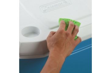 Image of Coleman 60 Quart Wheeled Cooler, 5883, Blue, Holds 94 Cans 3000001838