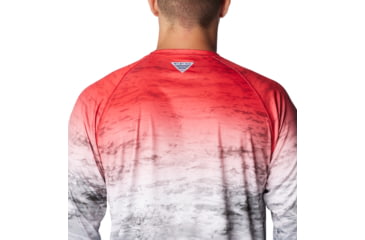 Image of Columbia Super Terminal Tackle Long Sleeve Shirt - Mens, Red Spark Deepsea Fade, M, 1709431-695-M