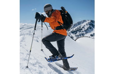 Image of Crescent Moon Sawtooth 27 Snowshoes, Teal, 760626