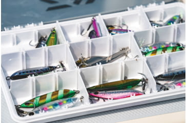 Image of Daiwa D-Box Tackle System, 10.63in x 6.75in x 1.25in, Medium Shallow, 27 Compartments, D-BOXMS