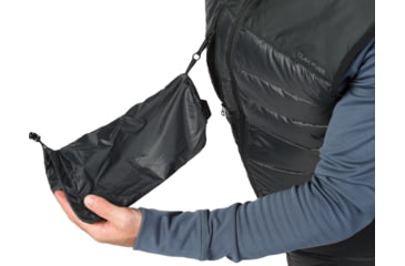 Image of Dakine Recoil Reversible Down Vest - Mens, Black, Extra Large, 10001983-BLACK-91M-XL