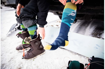 Image of Darn Tough Solstice Over-The-Calf Midweight w/ Cushion Ski Sock - Womens, Dark Teal, Large, 8023-DARK-TEAL-L-DARN