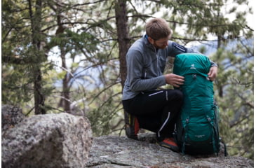 Image of Deuter Aircontact Lite Backpack 65L + 10, Alpinegreen/Forest, 434031822310