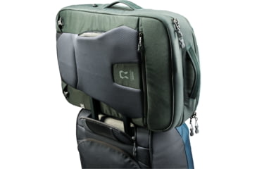 Image of Deuter AViANT Carry On Pro 36 SL Pack - Womens, Jade/Ivy, 351022222750