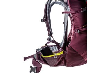 Image of Deuter Futura 28 SL Daypack, Aubergine/Maron, 340061855250