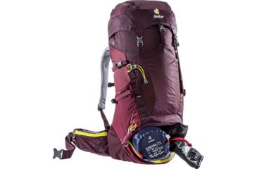 Image of Deuter Futura 28 SL Daypack, Aubergine/Maron, 340061855250