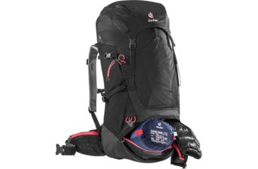 Image of Deuter Futura 28 SL Daypack, Black, 340061870000
