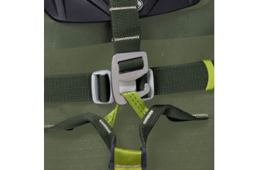 Image of Eagle Creek Gear Warrior 32 Wheeled Luggage, Olive, 91.5 L, EC020528114