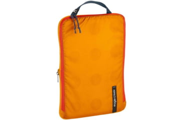 Image of Eagle Creek Pack-It Isolate Structured Folder, Sahara Yellow, Medium, EC0A48VZ299