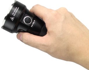 Image of Eagtac MX25L3C  Flashlight Kit, 6 Nichia 219B CRI-92 LED, 2550lm, Black 1868