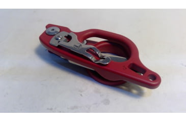 Image of EDEMO Leatherman Raptor Response Multi-Tool, Crimson, 832963, EDEMO1