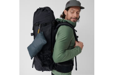 Image of Fjallraven Expedition X-Latt Vest - Mens, Navy, Small, F87076-560-S