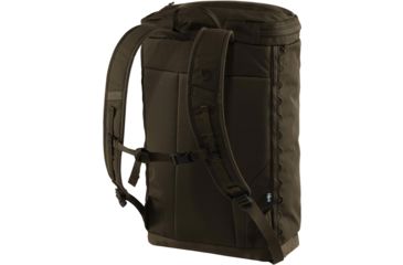 Image of Fjallraven Singi 20, Dark Olive, F23319-633-One Size