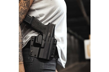 Image of Galco Corvus Belt/Iwb Holster, Glock 17 Gen 3-5 W/Tlr-1, Glock 17 Gen 3-5 W/Tlr-1 W/Wo Red Dot, Right Hand, Black, CVS872RB