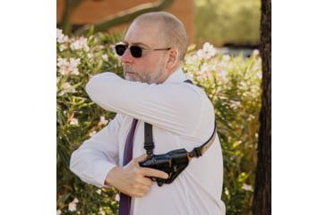 Image of Galco Masterbilt Dual Defense Rig Premium Steerhide Shoulder Holster