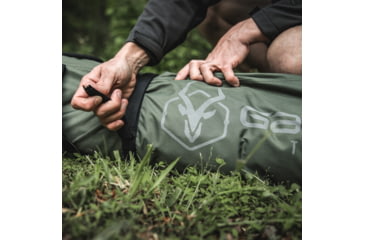 Image of Gazelle T4 4 Person Hub Tent, Alpine Green, 012642022401