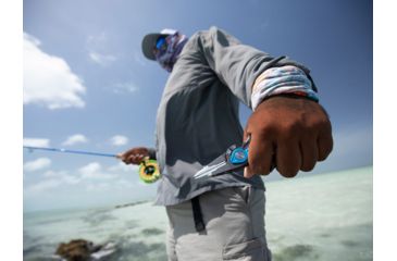Image of Gerber Magniplier Fishing Pliers, Locking, 7.5in, Salt-Resistant, Cyan, 31-003556