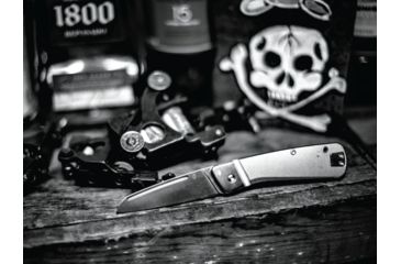 Image of Gerber Straightlace Assisted Opening Folding Knife, 2.9in, 7CR Steel, Sheepsfoot Blade, Green, 30-001698