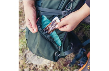 Image of Gregory Swift 22 H2O Hydration Pack, Emerald Frost, One Size, 141346-A262