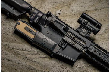 Image of Gun Guardian Multi-Functioning AR-15/M4/M16 AR Grip, Flat Dark Earth, GG-MFGRIP-FDE