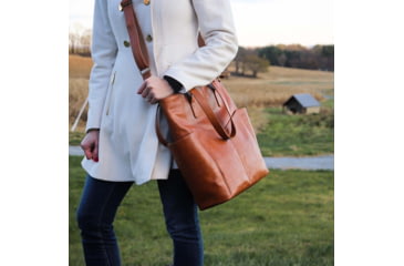 Image of Gun Toten Mamas Oversized Leather RFID Travel Tote - Womens, Tan, GTM-107/TN