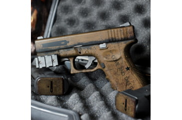 Image of GunSkins Glock 19 Pistol Skin Premium Vinyl Wrap, GS Come and Take It, CU-98059-GLOCK19-TAKE