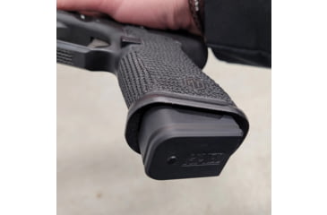 Image of Herrington Arms Glock 19/26 2 Round Magazine Extension, Black, MAGEXT2-BLACK