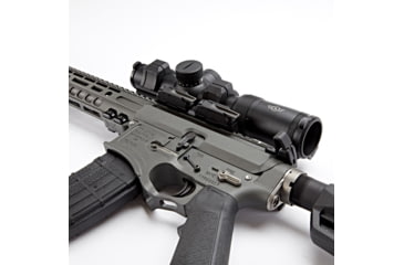 Image of Hi-Lux Optics CMR8 1-8X26 Rifle Scope w/Green Reticle, Matte Black, CMR8F