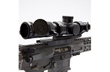 Image of Hi-Lux Optics CMR8 1-8X26 Rifle Scope w/Green Reticle, Matte Black, CMR8F