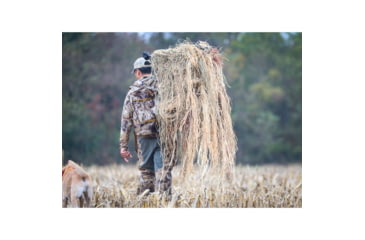 Image of Higdon Outdoors MOmarsh Invisi-Grass Original 5lb Hunting Grass, Natural, 31329