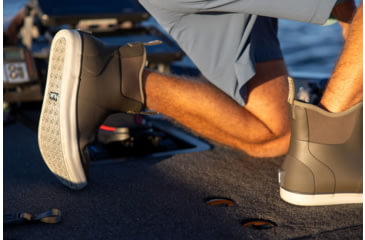 Image of HUK Performance Fishing Rogue Wave Boot - Mens