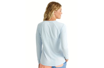 Image of HUK Performance Fishing Waypoint Flow Crew Shirt - Womens, Ice Water, M, H6120127-476-M