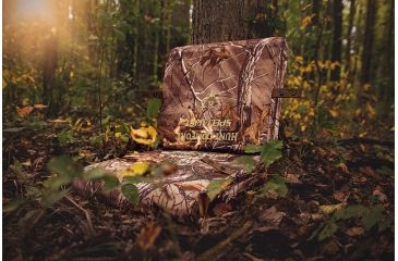 Image of Hunt Comfort Specialist Super Light GelCore Folding Seat, Realtree Extra Camo, 16x4x2.5in HCSC80G