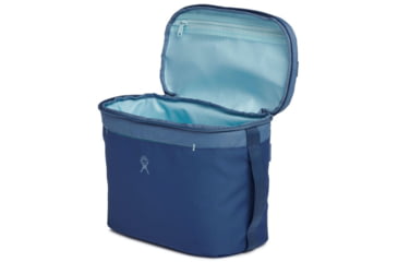 Image of Hydro Flask 8 L Insulated Lunch Bag, Bilberry, SL8424